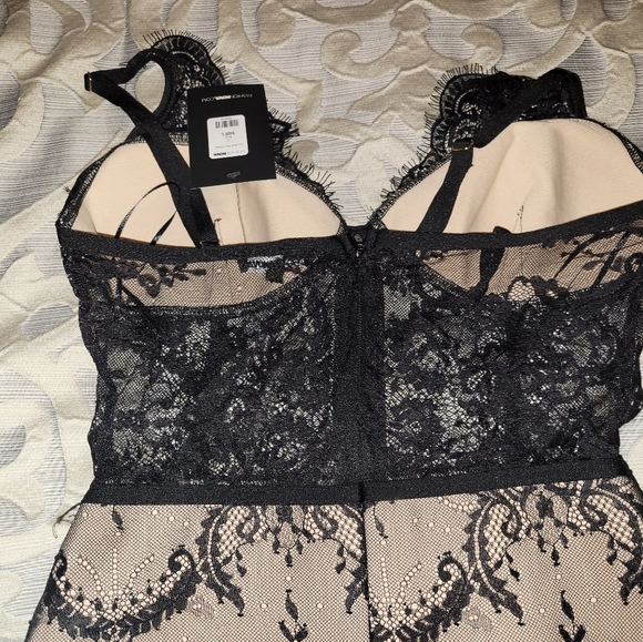 Lace and bandage dress, size L - Picture 9 of 9